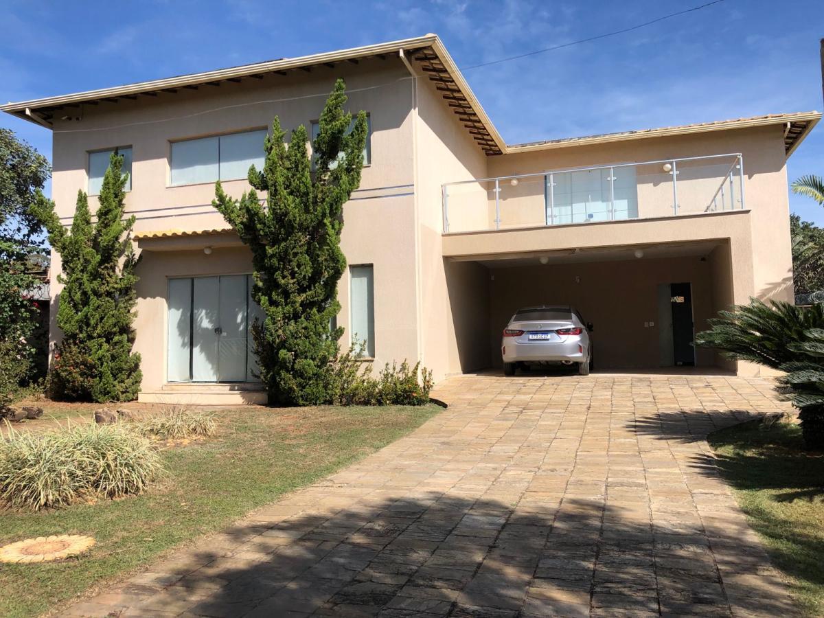 Casa a venda em condomínio fechado Lagoa Santa